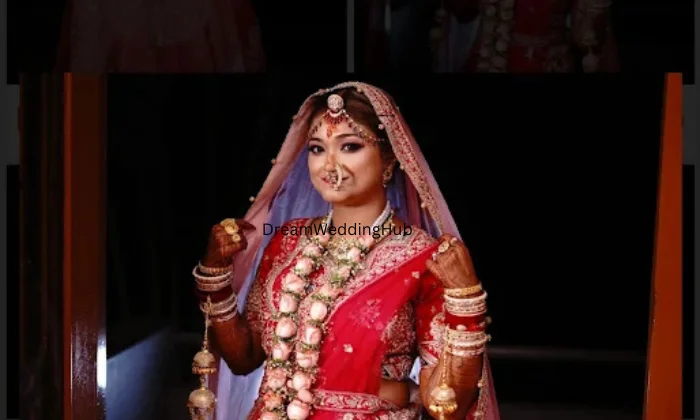 prida glamour world professionall makeup artist